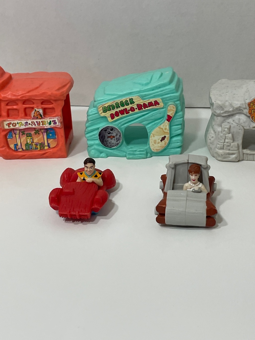 VTG Flintstones McDonalds 1993 Bedrock Town 5 Buildings 2 Cars Amblin